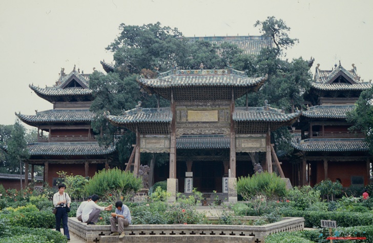 解州関帝廟：このあたりには関羽を祀った関帝廟が多数あったが、今では三つが残っている。これは現存する関帝廟としては最大規模のもののひとつ。保存が非常に良い。